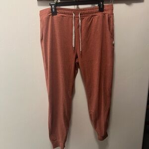 Vuori Performance Jogger Pants - Rust